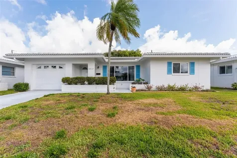 4517 101st Avenue N Pinellas Park FL 33782