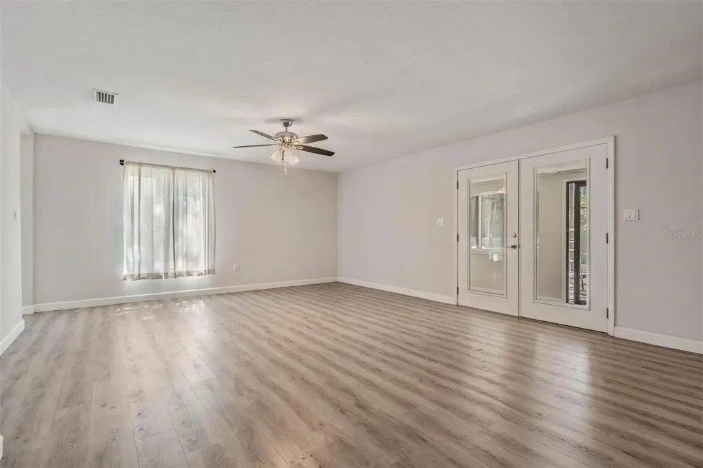 3304 Moran Road Tampa FL 33618