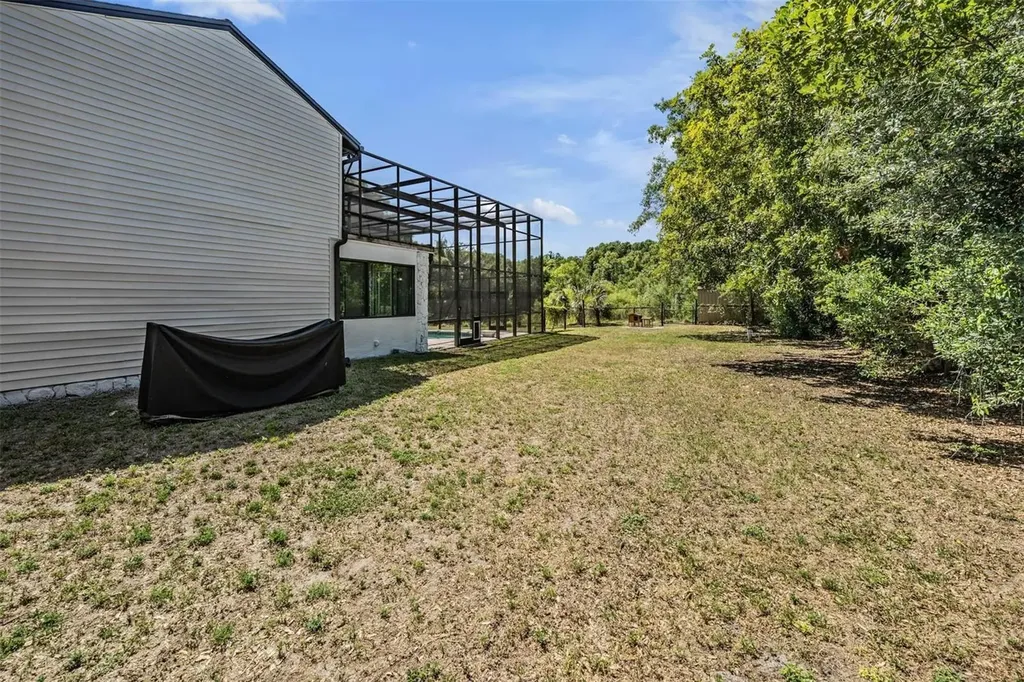 3304 Moran Road Tampa FL 33618
