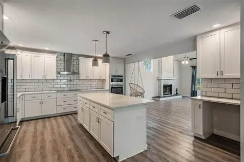 3304 Moran Road Tampa FL 33618