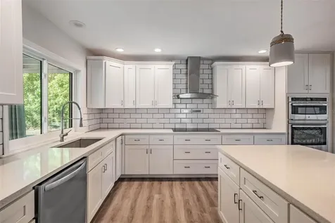 3304 Moran Road Tampa FL 33618