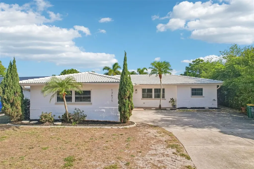 13625 86th Avenue Seminole FL 33776