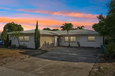 13625 86th Avenue Seminole FL 33776