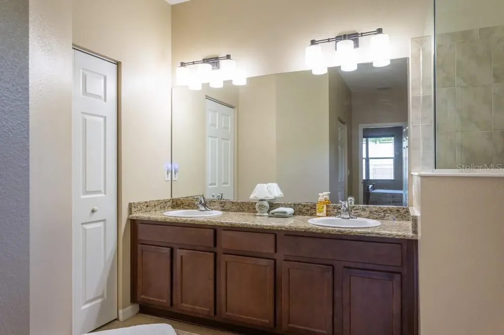 35 Foxhall Lane Palm Coast FL 32137