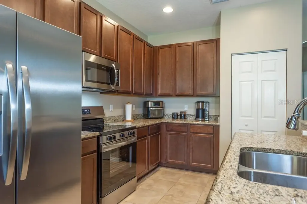 35 Foxhall Lane Palm Coast FL 32137