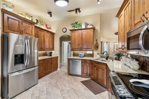 800 Vineyard Way Poinciana FL 34759
