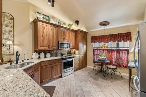 800 Vineyard Way Poinciana FL 34759