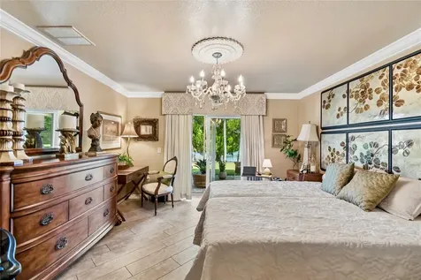 800 Vineyard Way Poinciana FL 34759