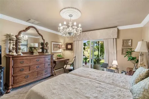 800 Vineyard Way Poinciana FL 34759