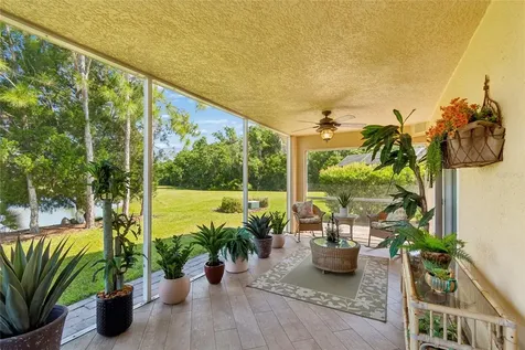 800 Vineyard Way Poinciana FL 34759