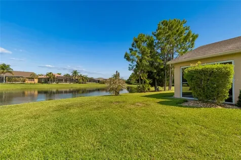 800 Vineyard Way Poinciana FL 34759
