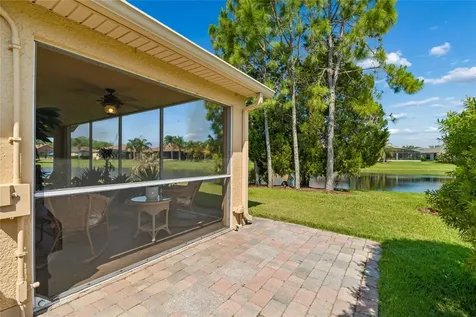 800 Vineyard Way Poinciana FL 34759