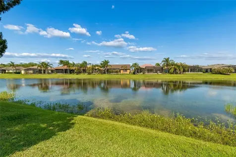 800 Vineyard Way Poinciana FL 34759