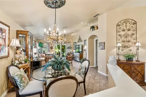 800 Vineyard Way Poinciana FL 34759