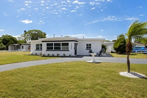 1235 45th Street N St Petersburg FL 33713