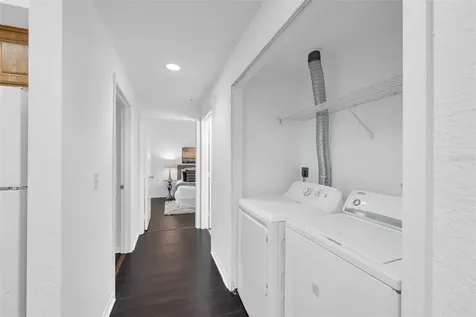 5975 Westgate Drive Orlando FL 32835