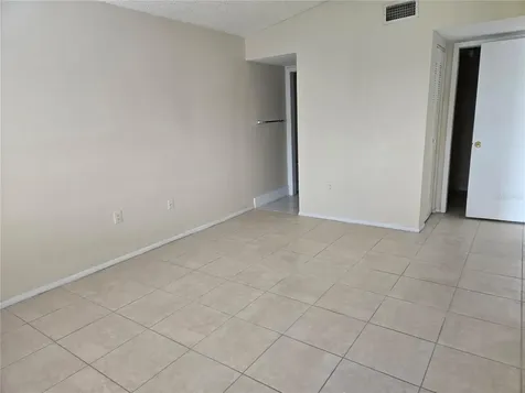 1054 Lotus Cove Court Altamonte Springs FL 32714