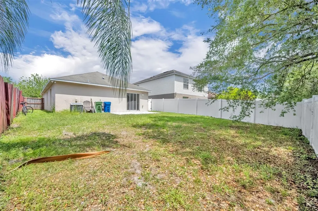 3147 Whispering Trails Street Winter Haven FL 33884
