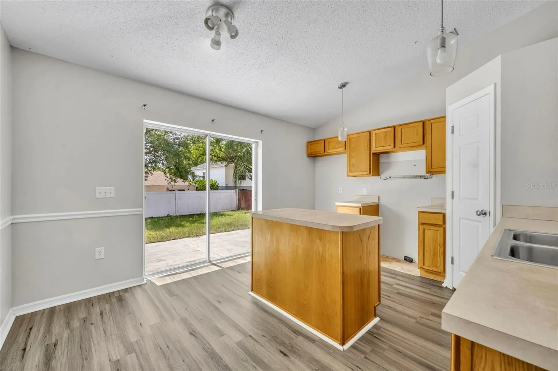 3147 Whispering Trails Street Winter Haven FL 33884
