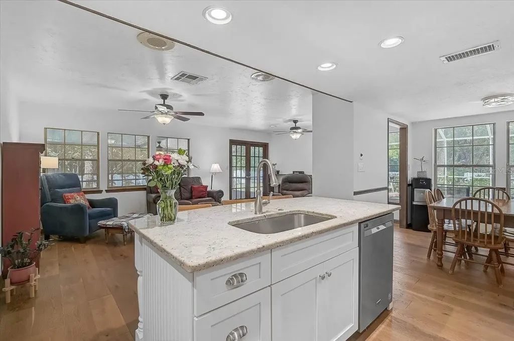 3328 Tobero Lane Sarasota FL 34235