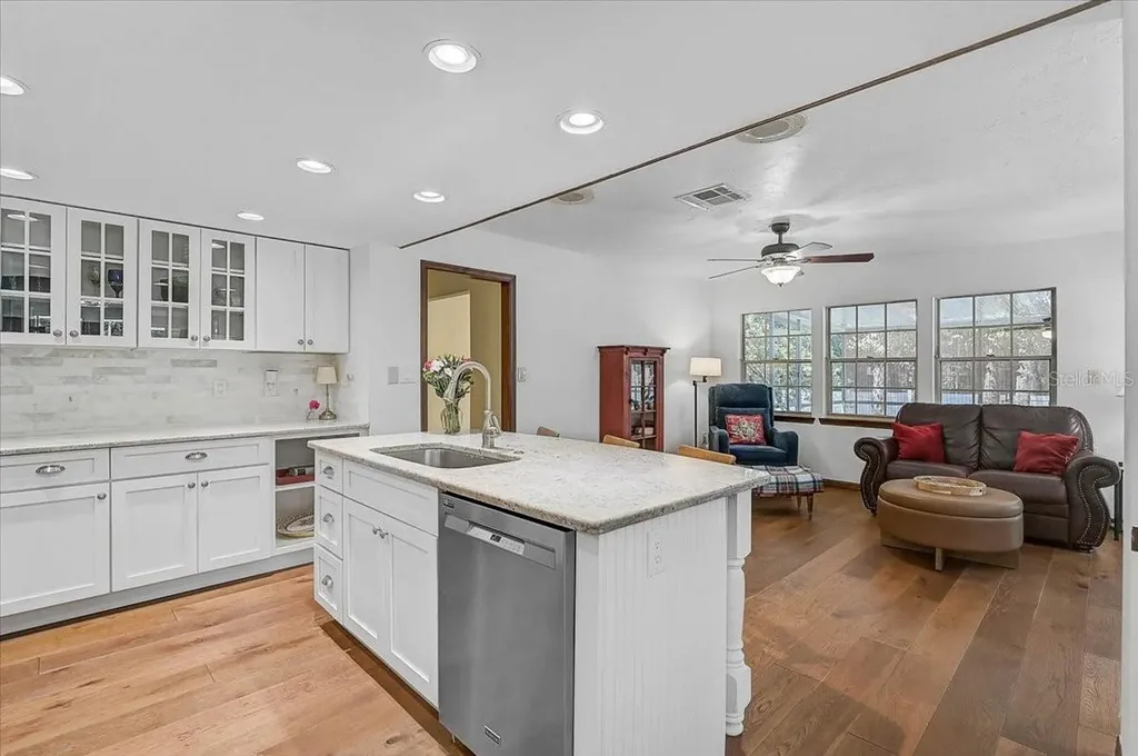 3328 Tobero Lane Sarasota FL 34235