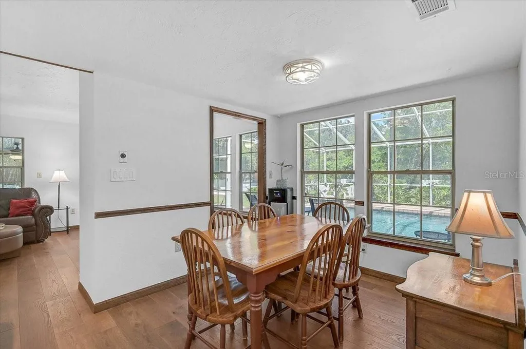 3328 Tobero Lane Sarasota FL 34235