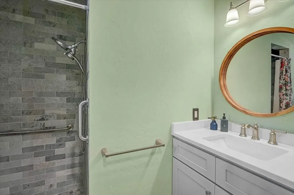 3328 Tobero Lane Sarasota FL 34235