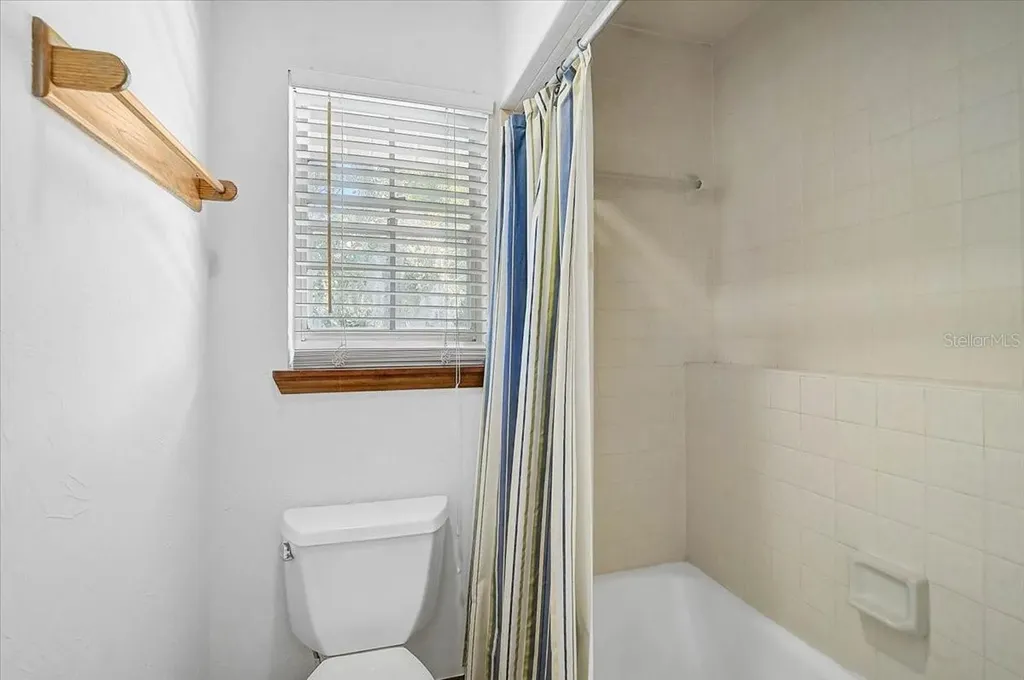 3328 Tobero Lane Sarasota FL 34235