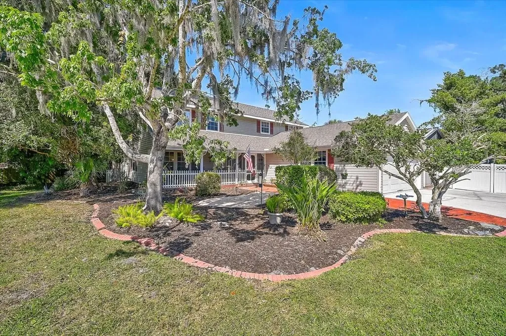 3328 Tobero Lane Sarasota FL 34235