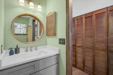 3328 Tobero Lane Sarasota FL 34235