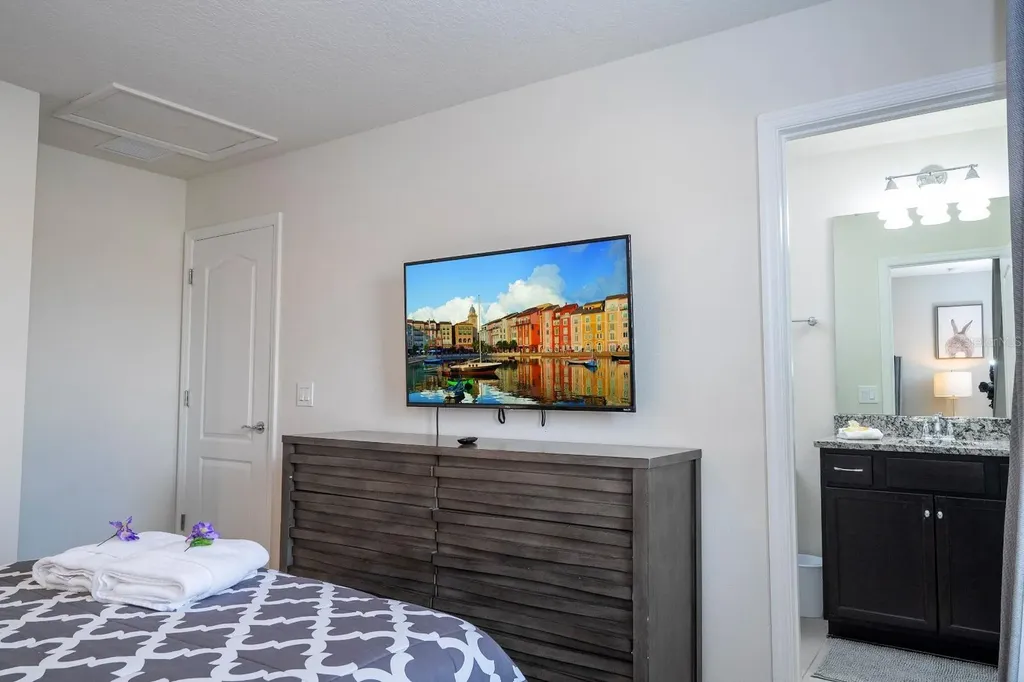 8877 Bengal Court Kissimmee FL 34747