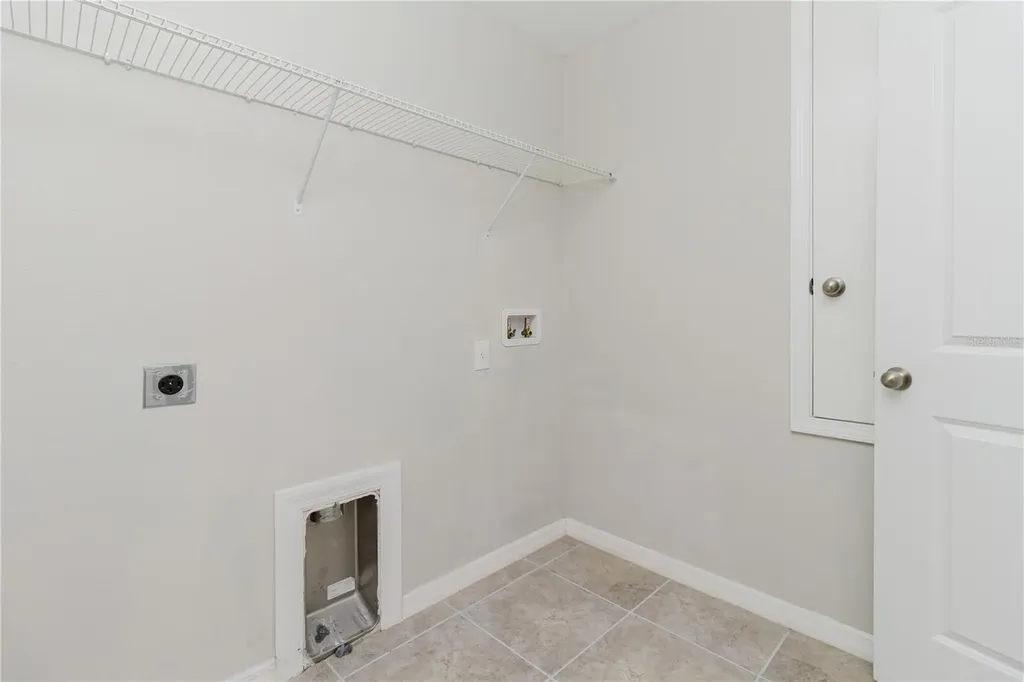 304 Cascade Bend Ruskin FL 33570