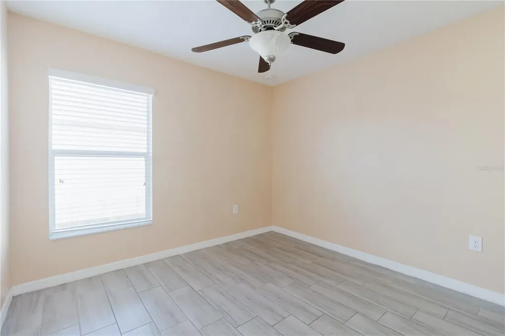 304 Cascade Bend Ruskin FL 33570