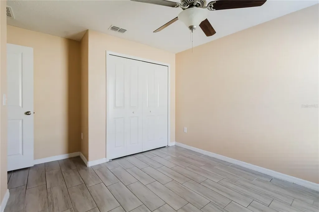 304 Cascade Bend Ruskin FL 33570