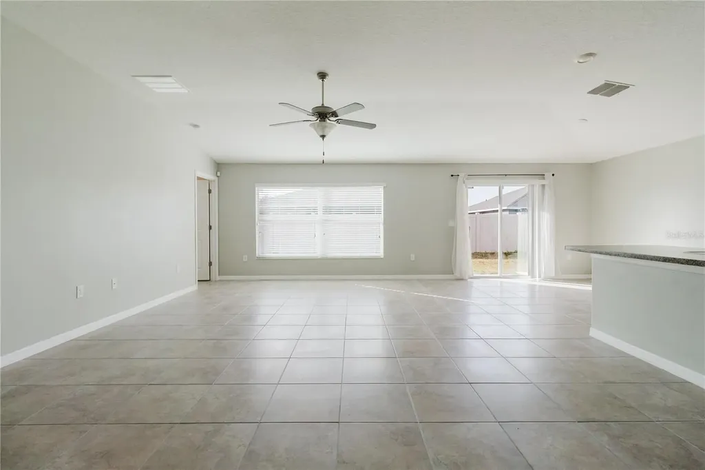 304 Cascade Bend Ruskin FL 33570