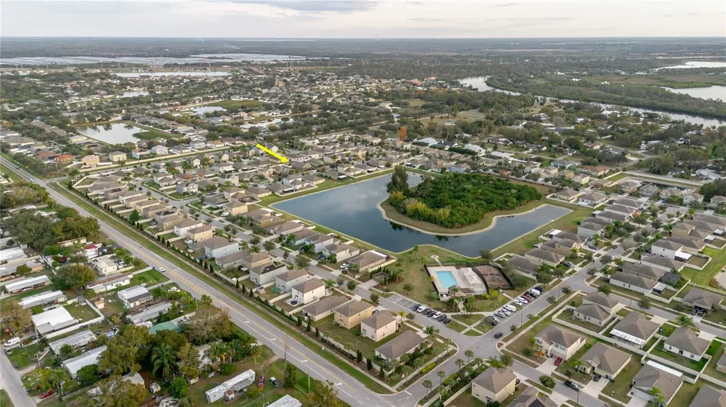 304 Cascade Bend Ruskin FL 33570