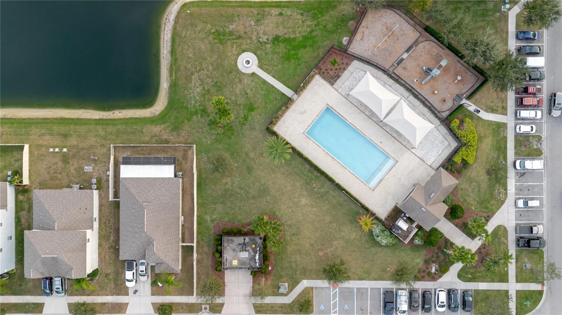 304 Cascade Bend Ruskin FL 33570