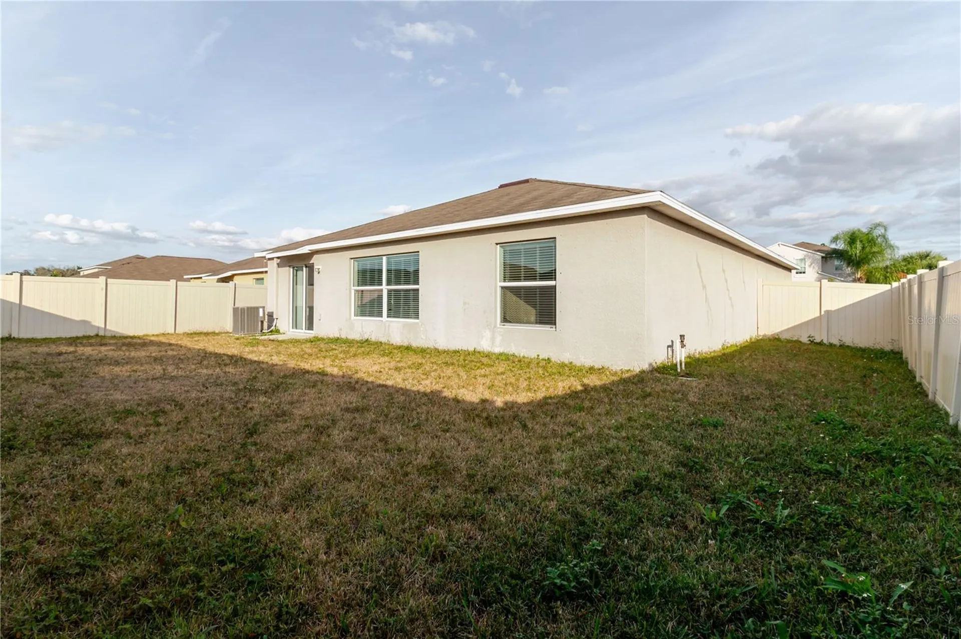 304 Cascade Bend Ruskin FL 33570