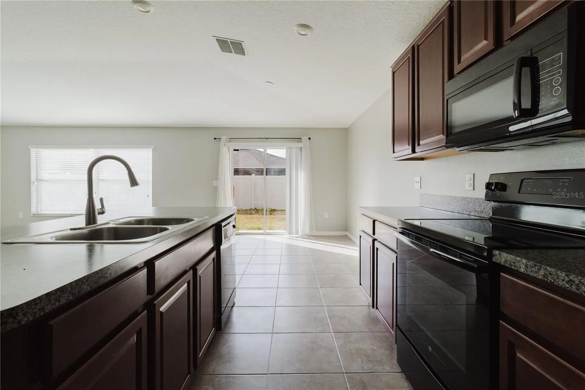 304 Cascade Bend Ruskin FL 33570