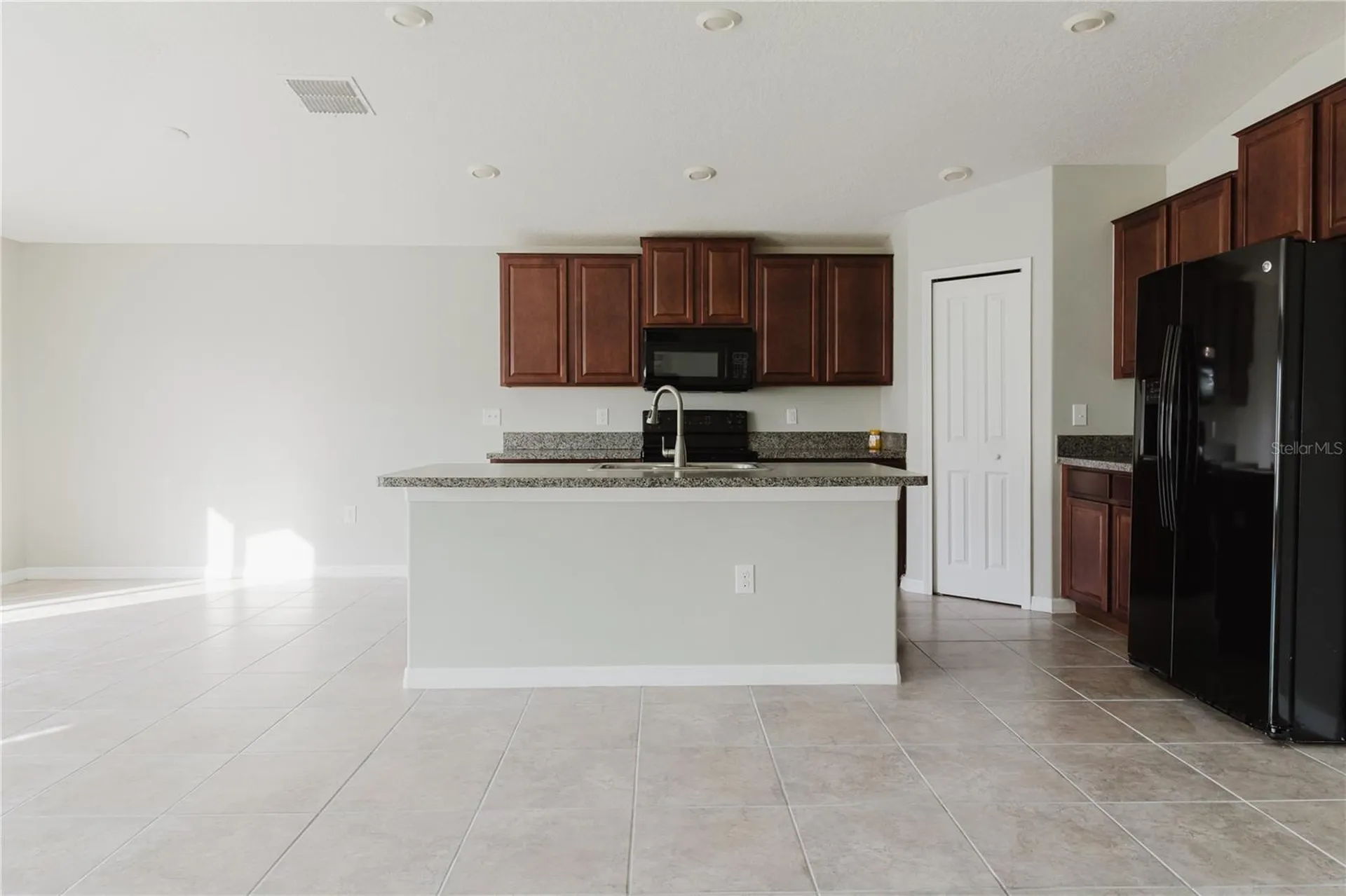 304 Cascade Bend Ruskin FL 33570