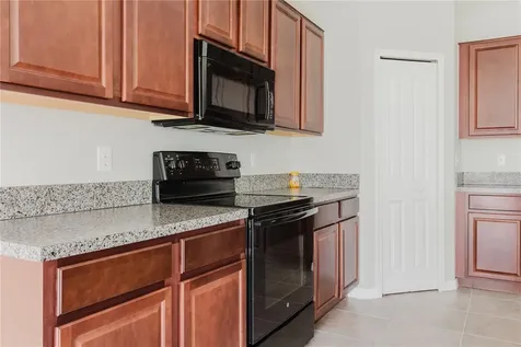 304 Cascade Bend Ruskin FL 33570