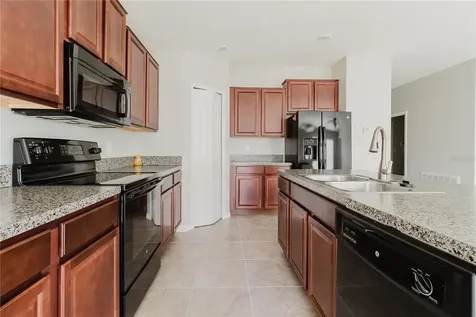 304 Cascade Bend Ruskin FL 33570
