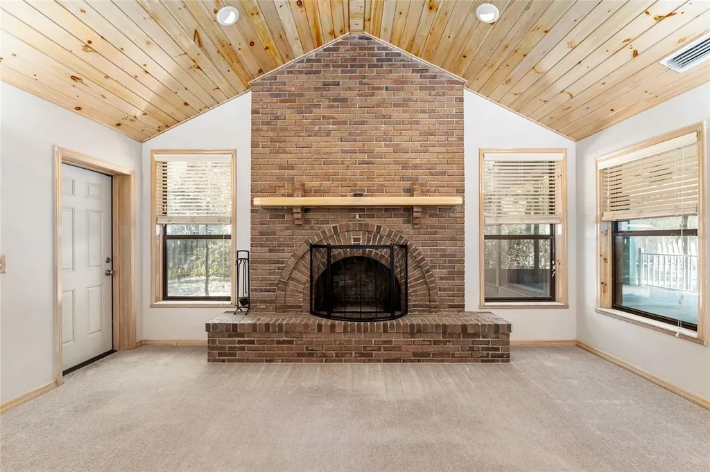 2023 SW 76th Terrace Gainesville FL 32607