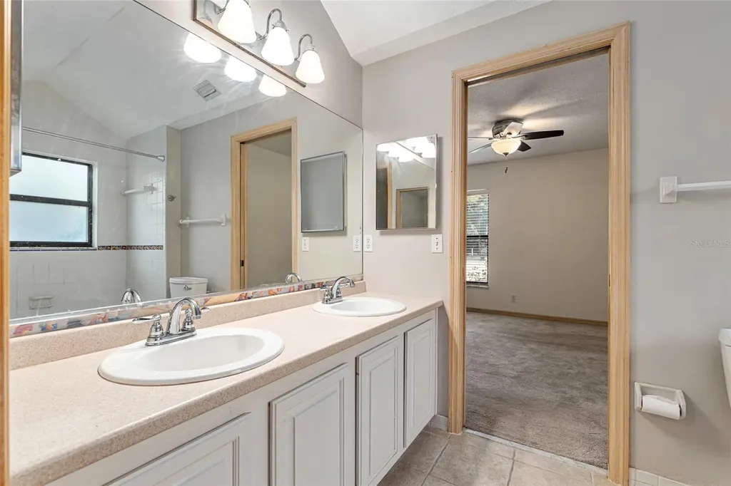 2023 SW 76th Terrace Gainesville FL 32607