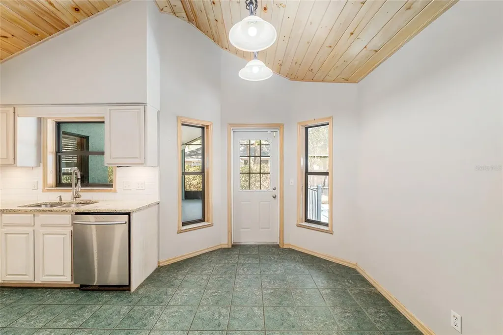 2023 SW 76th Terrace Gainesville FL 32607