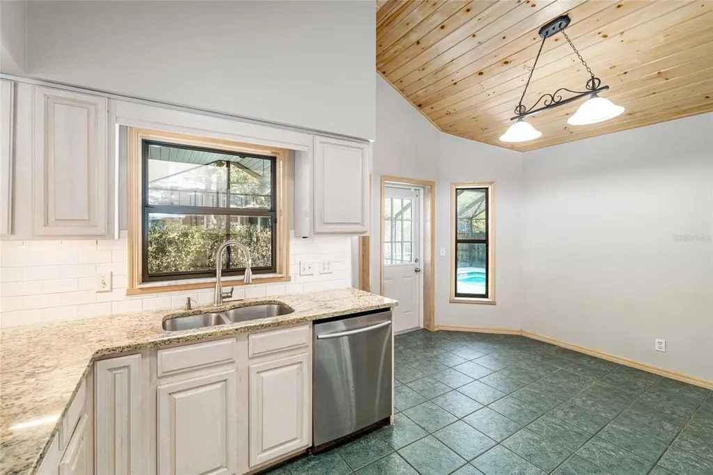 2023 SW 76th Terrace Gainesville FL 32607