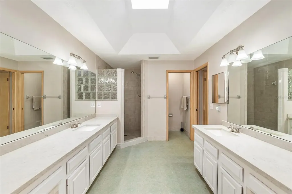 2023 SW 76th Terrace Gainesville FL 32607