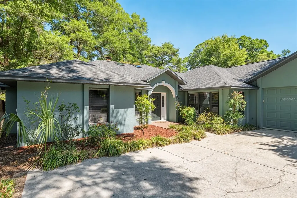 2023 SW 76th Terrace Gainesville FL 32607