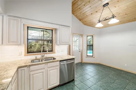 2023 SW 76th Terrace Gainesville FL 32607