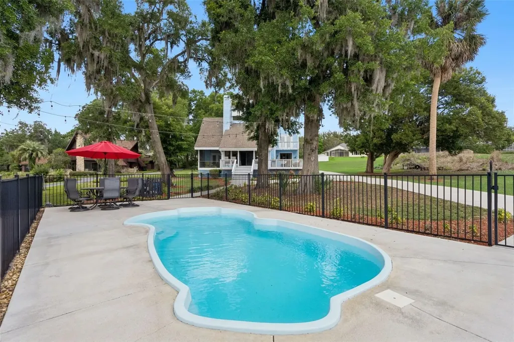 10400 Lake Louisa Road Clermont FL 34711